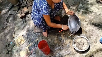 Gramathu Pathumai Udan Ilam Aan Outdoor Ool Seigiraan